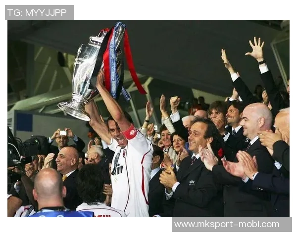 尤文图斯积极谈判马特塔转会或将双签小马尔蒂尼与他